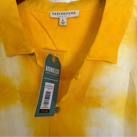 NWT Earthbound Women’s Large Button Up Blouse NWT - Picture 2 of 3